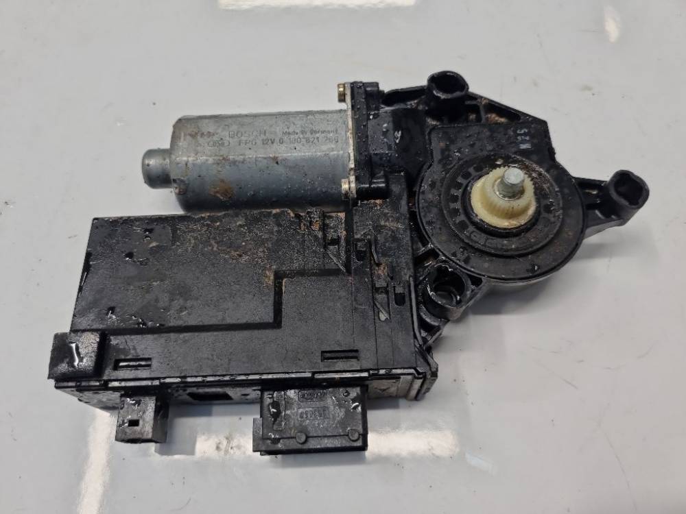 9634457480 Peugeot 307 2005 Window Motor - FRONT RIGHT