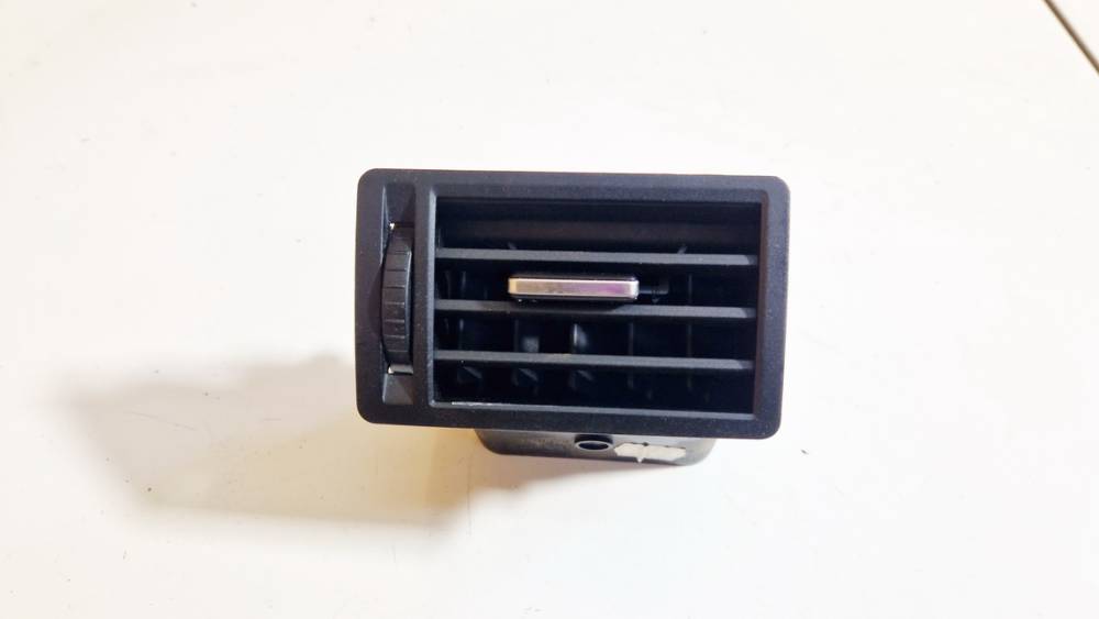 3M51R018B08AFW Ford C-MAX 2008 Wloty powietrza do kabiny