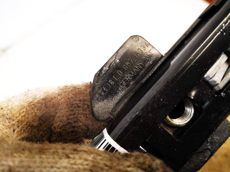 8E0857833A Skoda Superb 2011 Seat belt adjustment rail - FRONT RIGHT - Thumbnail 3