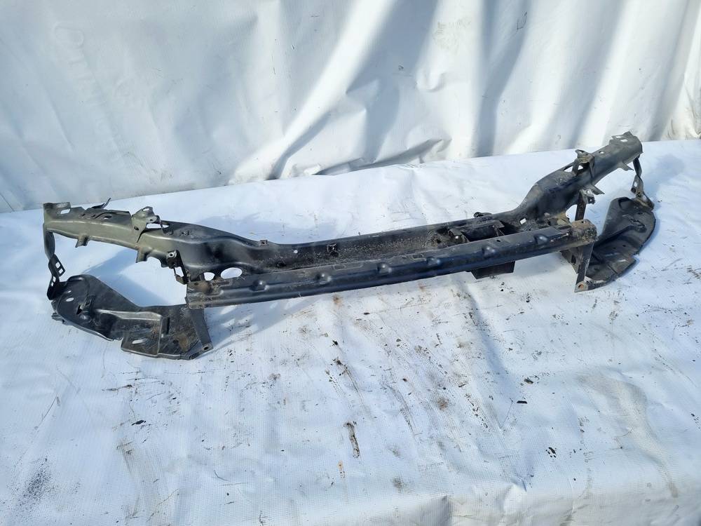 Volvo V50 2005 Obudowa telewizora - PRZEDNIE