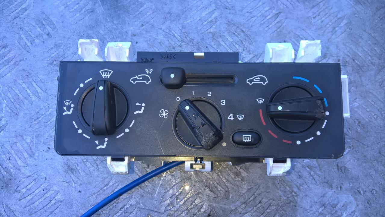 F664477S 69300001 Climate Control Panel (heater control switches