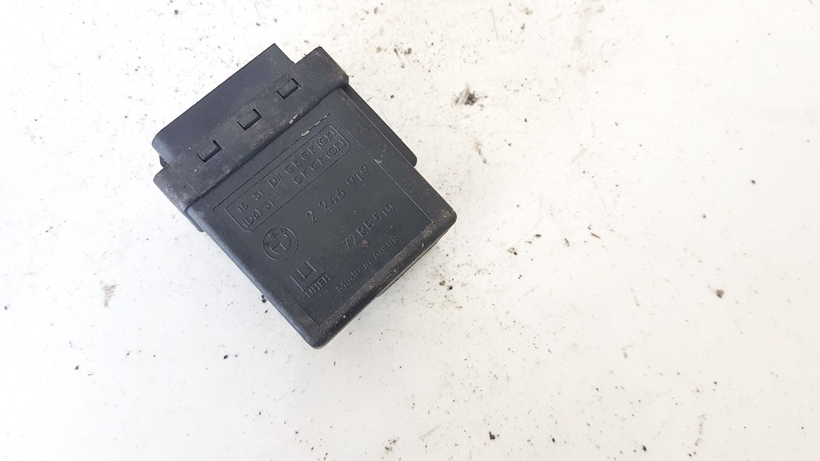 2246919 BMW 5-Series 2001 Glow plug relay - Thumbnail 2