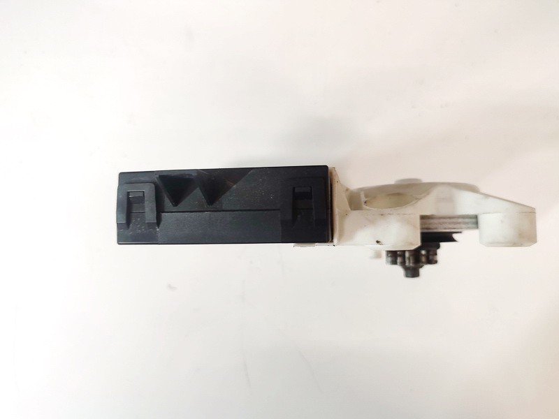 30724755 Volvo V50 2005 Window Motor - REAR LEFT - Thumbnail 3