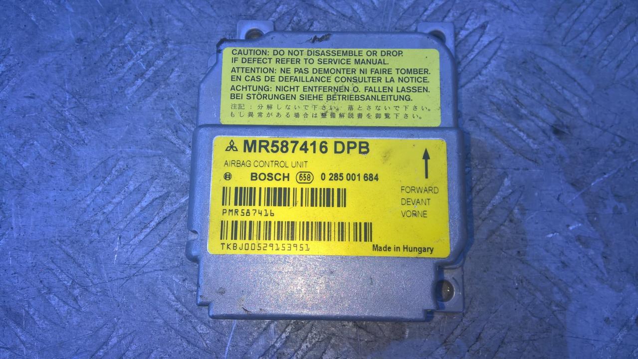 MR587416DPB Mitsubishi Colt 2006 Airbag crash sensors module