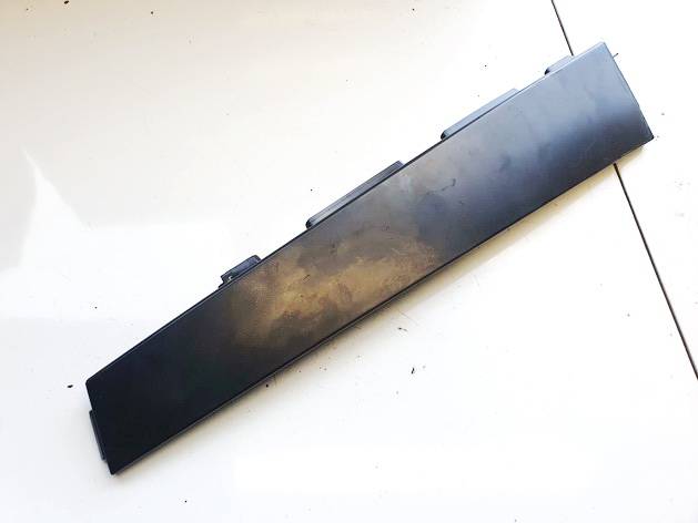 9673281177 Peugeot 208 2019 Door Lining Panel TOP - FRONT RIGHT