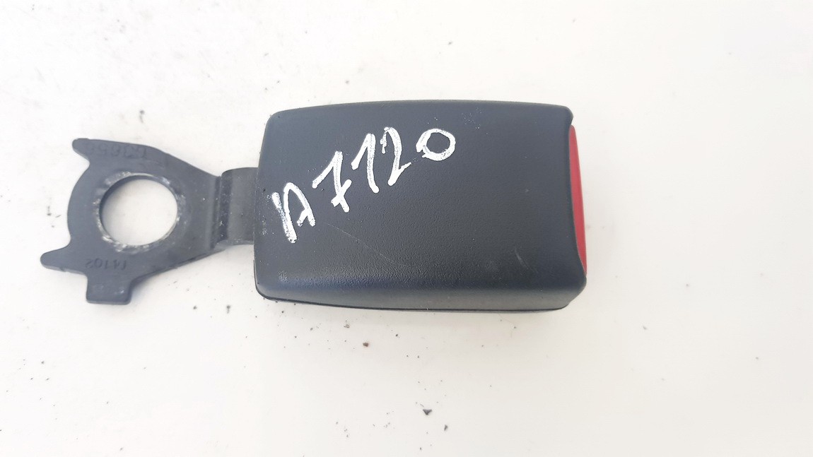 040126C2X Toyota Avensis Verso 2003 Seat belt holder (Seat belt Buckle) - REAR LEFT