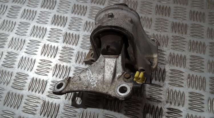 Honda Civic 2007 Engine Mounting and Transmission Mount (Engine support)