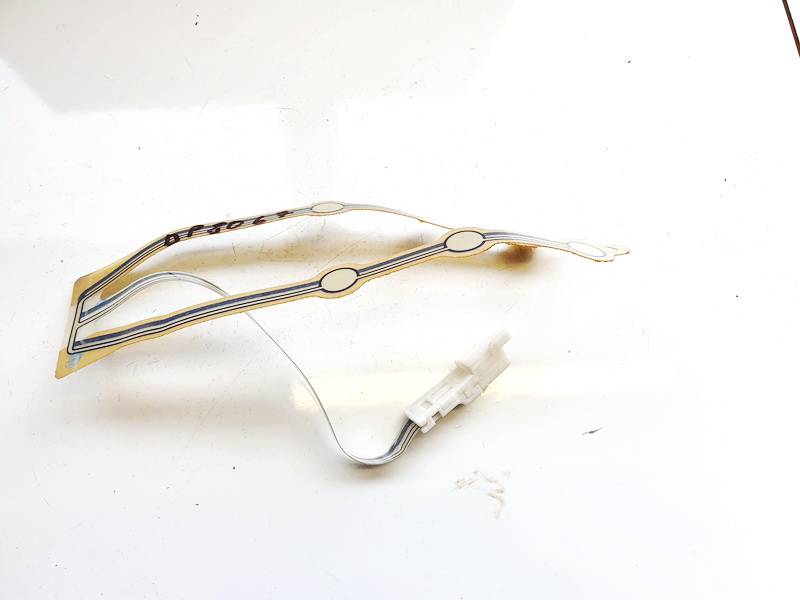 07101618 Volkswagen Bora 1998 Sedynes sildymo elementas