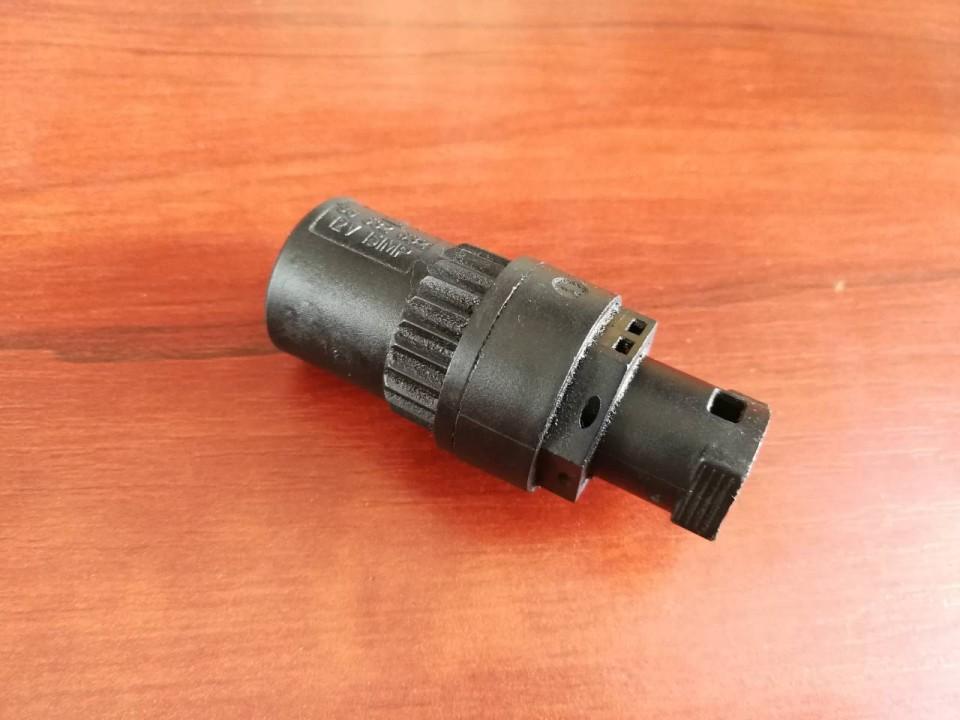 90532632 used Speedometer Sensor (Vehicle Speed Sensor) Opel Corsa 1994