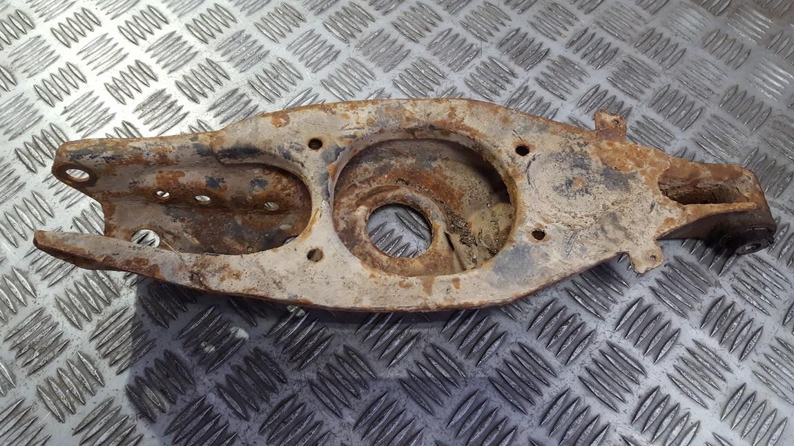 Mercedes-Benz E-CLASS 2001 wahacz - TYLNE PRAWE