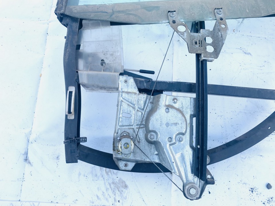 Audi A4 1998 ELEVALUNAS, ALZACRISTALLI - TRASERO IZQUIERDO