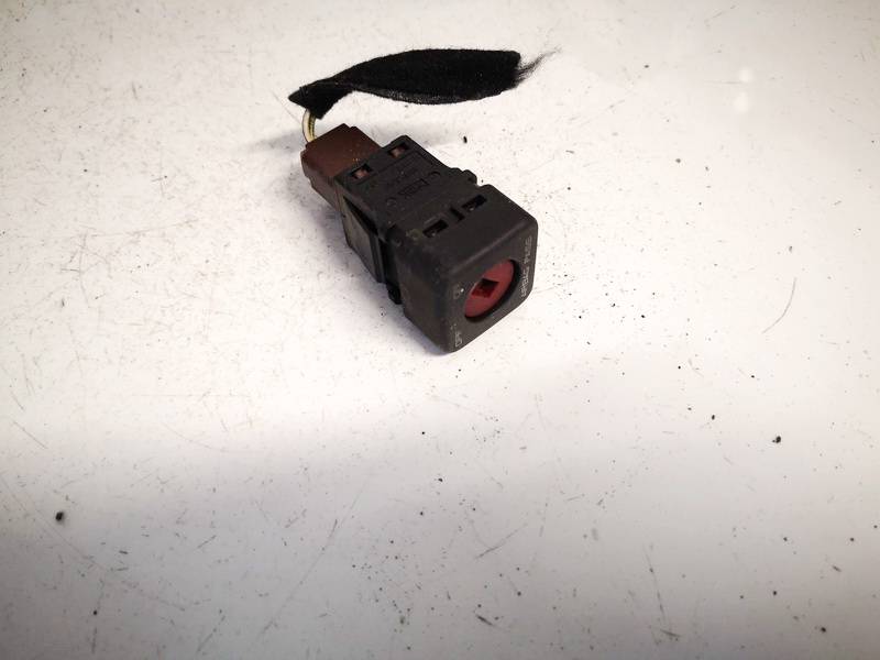 96373205XT Citroen C4 2005 Turvatyynyn airbag merkkivalo palaa jatkuvasti tai vilkkuu