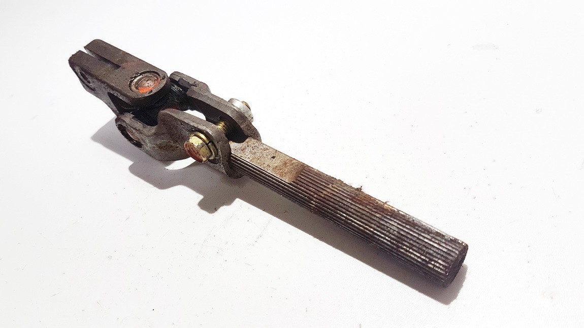 Toyota Avensis 2004 Krzyżak kolumny kierowniczej - Thumbnail 3