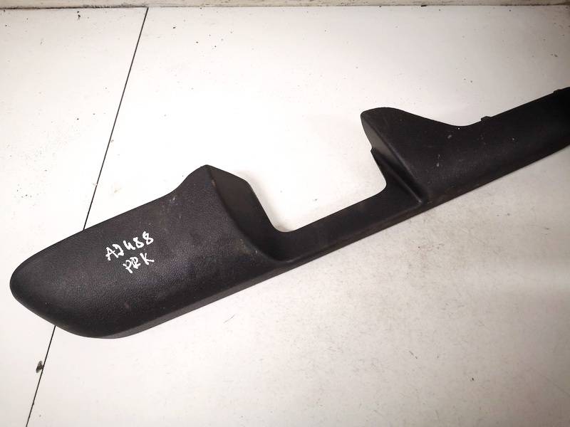 4M51A24049ACW Ford Focus 2008 Wykończenie wnętrza (plastikowe elementy)