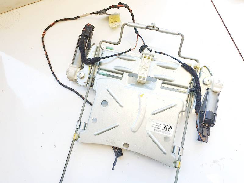 8337000B Audi A4 2005 Seat Motor Regulator - FRONT RIGHT - Thumbnail 3
