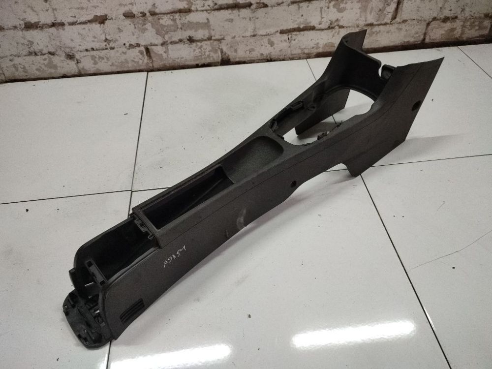 13184076 Opel Corsa 2008 Centrine konsole