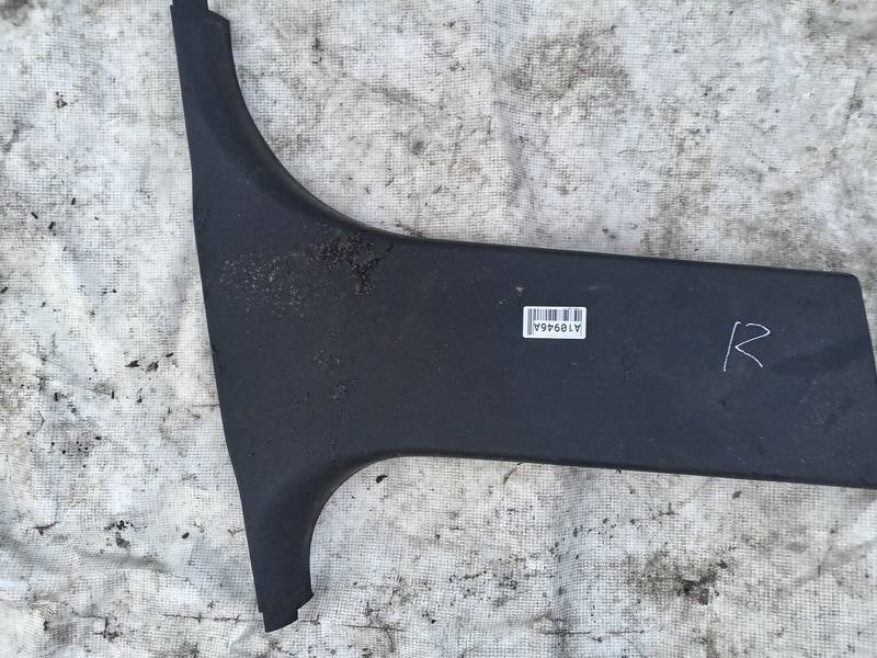 51437058338 Toyota Corolla Verso 2006 Osłona słupka szyby przedniej - ŚRODEK PRAWE