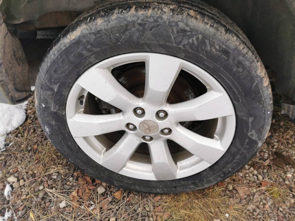 5X114.3 Mitsubishi Outlander 2010 Komplet Kół Zimowych R18