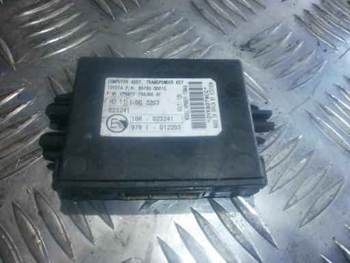 897800D010 Toyota Yaris 2007 autres ordinateurs