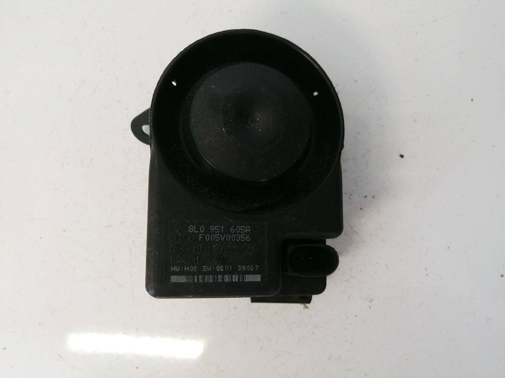 8L0951605A Audi A4 2007 Alarm Siren Module (Alarm System-Horn )