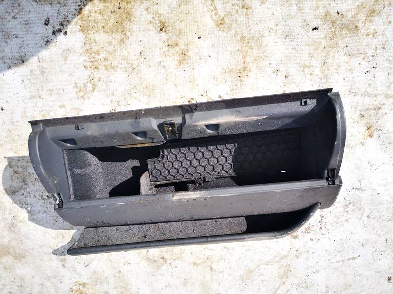 8L1857095 Audi A3 2000 Salono apdaila (plastmases)