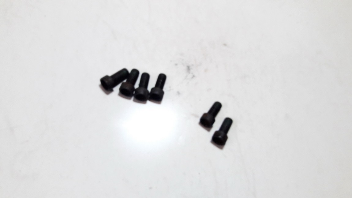 Audi A3 2000 Болт маховика - Thumbnail 3