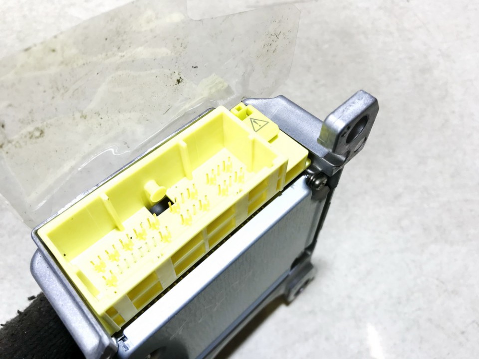 8917042211 Toyota RAV-4 2008 SRS gaisa spilvena dators – gaisa spilvenu vadības bloks - Thumbnail 2