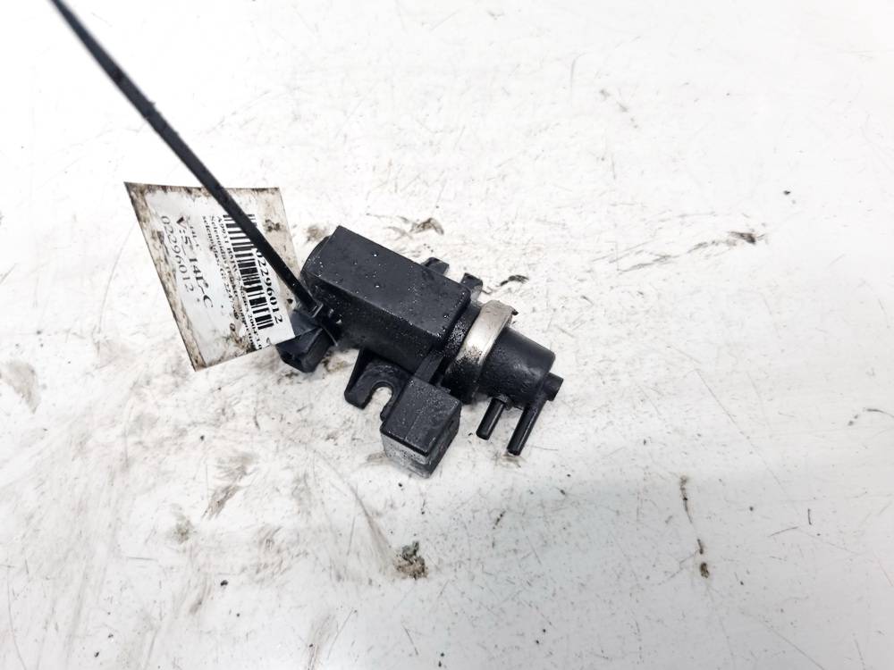 2247906 BMW 7-Series 2004 Umschaltventil Ventil (Druckwandler, Abgassteuerung)