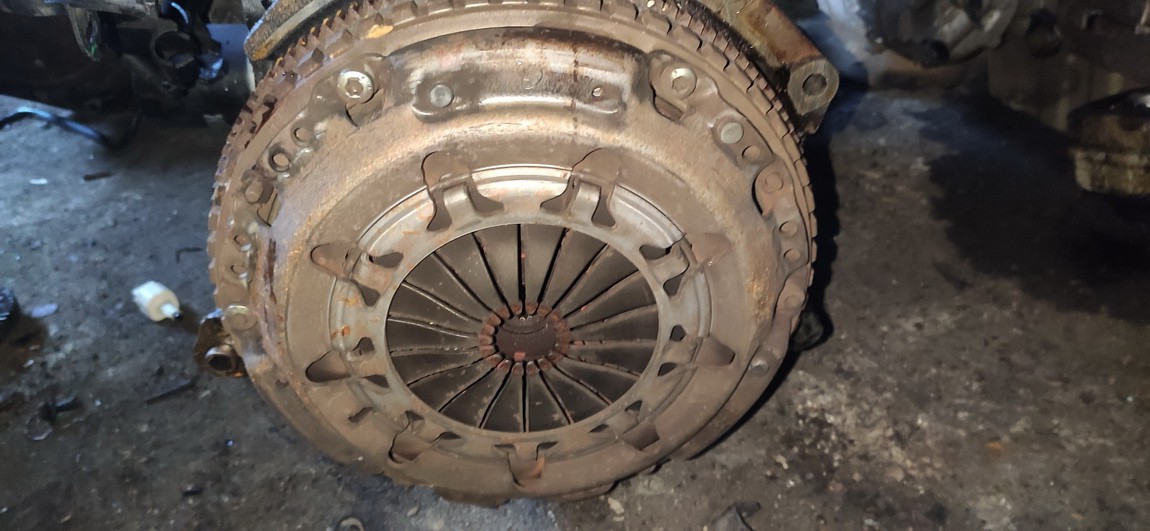 NEPLAUKIOJANTIS Citroen Xsara 2001 Replacement Clutch Kit