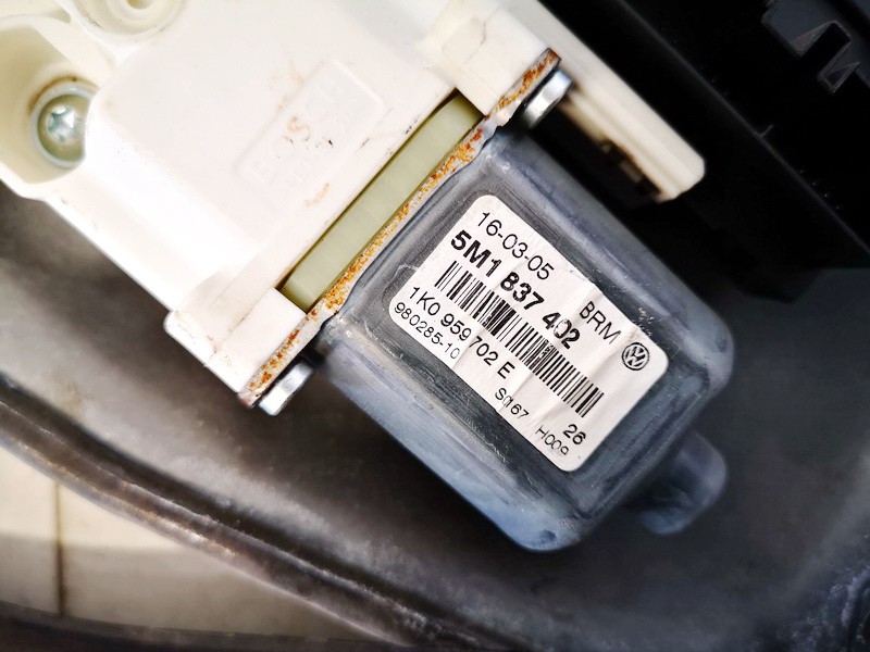 5M1837402 Volkswagen Golf Plus 2005 Моторчик стеклоподъемника - передний правый - Thumbnail 2