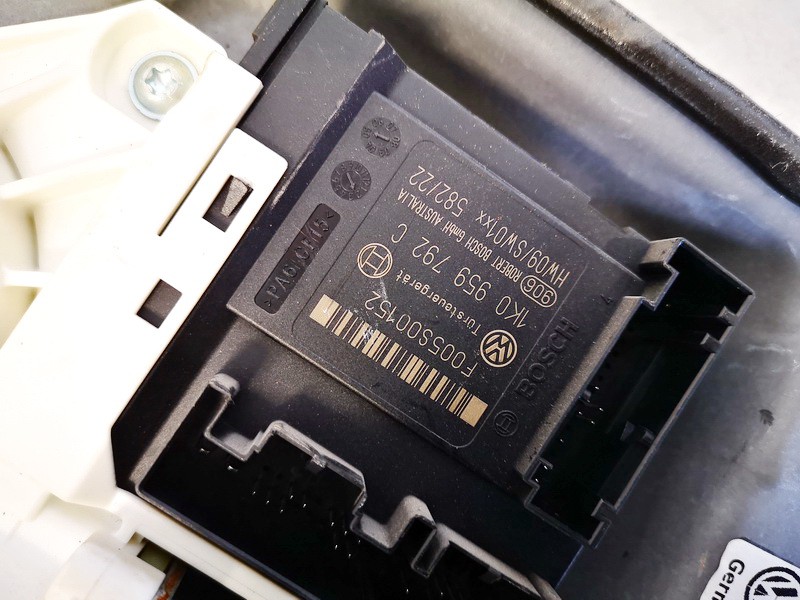 5M1837402 Volkswagen Golf Plus 2005 Моторчик стеклоподъемника - передний правый - Thumbnail 3