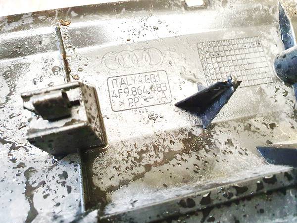 4F9864483A Audi A6 2005 Otros elementos de revestimiento del maletero-compartimento de carga - Thumbnail 3