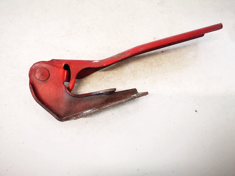 8D0823302B Audi A4 1996 Hood bonnet Hinge - FRONT RIGHT