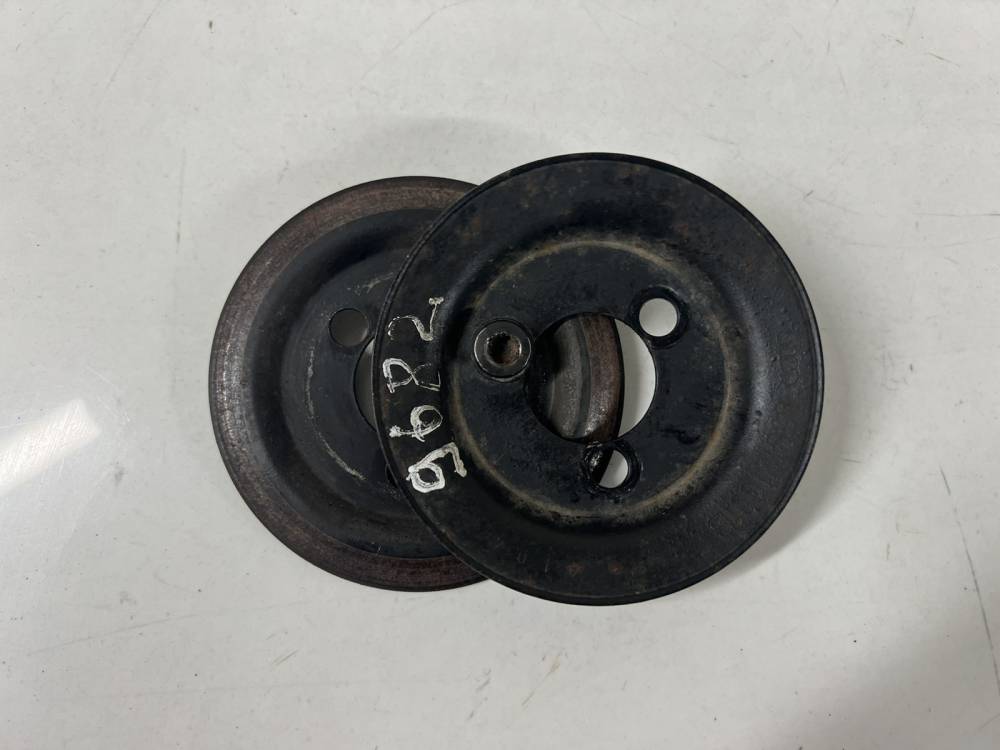 058121031B Audi A4 1995 Water Pump Pulley