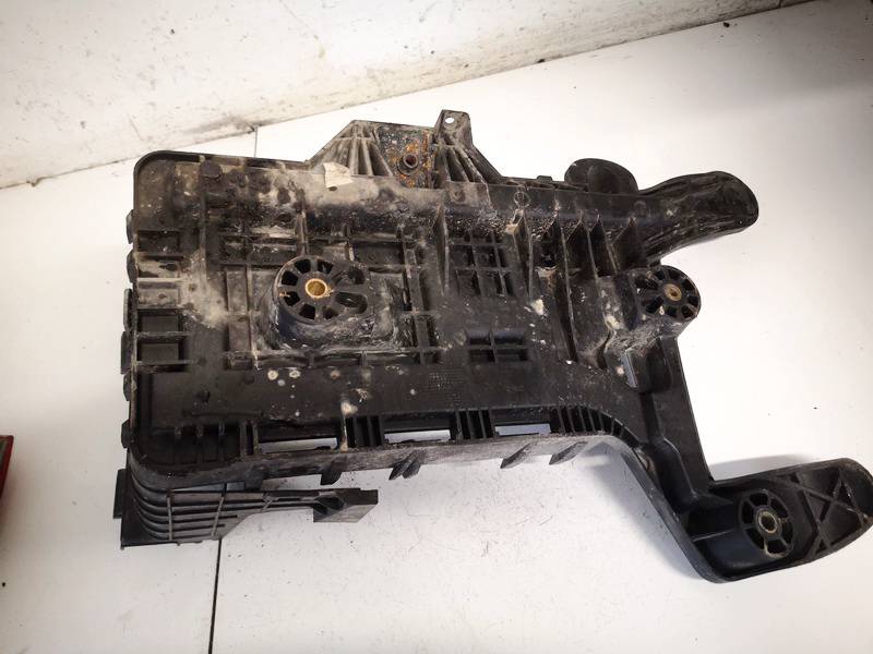 1K0915333C Volkswagen Passat 2006 Obudowa baterii - akumulatora - Thumbnail 2