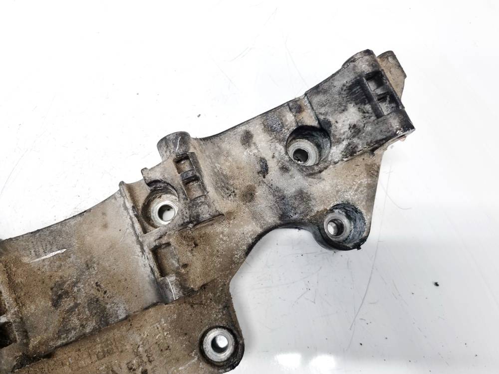 045903143C Volkswagen Golf 2003 Engine Mount Bracket and Gearbox Mount Bracket - Thumbnail 2
