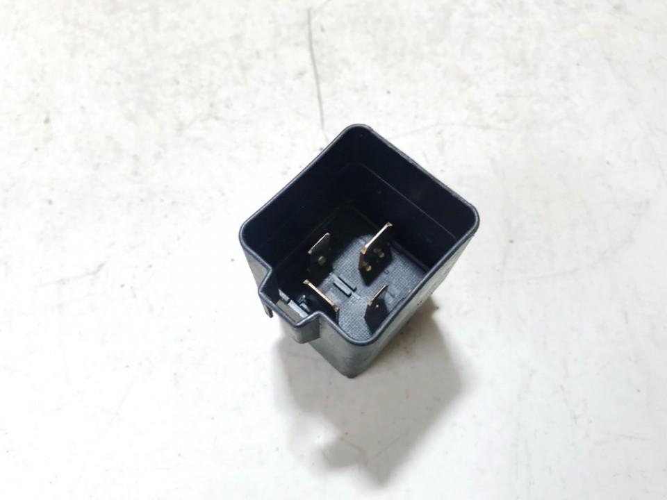 v23136j4x43 v23136j4x43, 94vg14n089f1b Glow plug relay Ford Mondeo 2001 2.0L EIS00846037