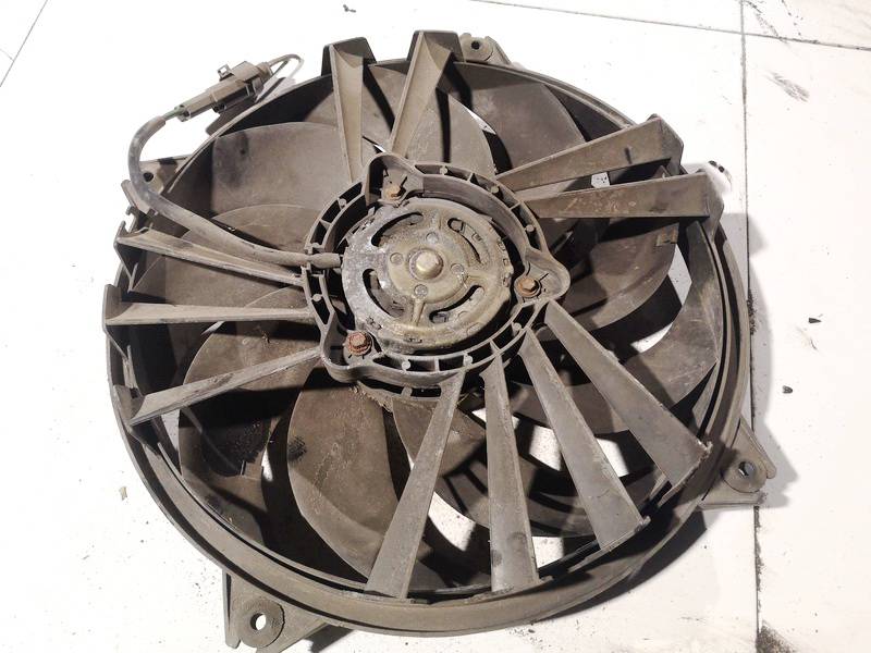 Citroen Xsara 2000 Dyfuzor (wentylator chłodnicy) - Thumbnail 2