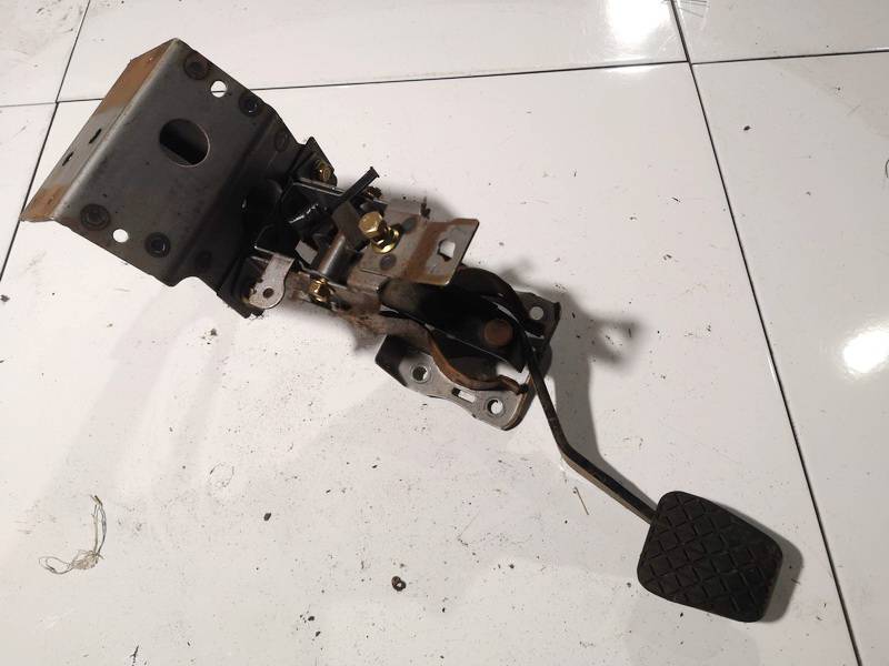 Mazda 6 2005 Pedał sprzęgła