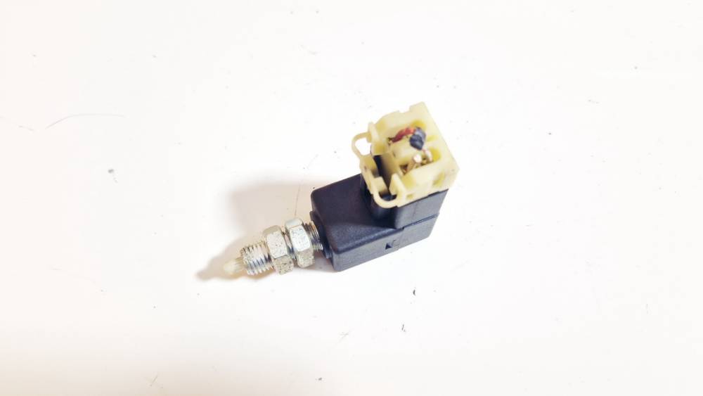 938103K000 Kia Ceed 2009 Brake Light Switch (sensor) - Switch (Pedal Contact) - Thumbnail 2