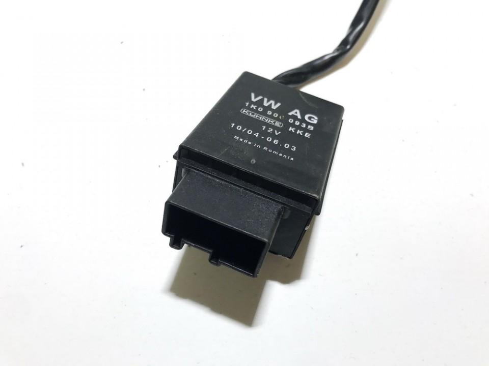 1k0906093b 10040603 Fuel Pump Relay Volkswagen Golf 2004 1.6L 30EUR