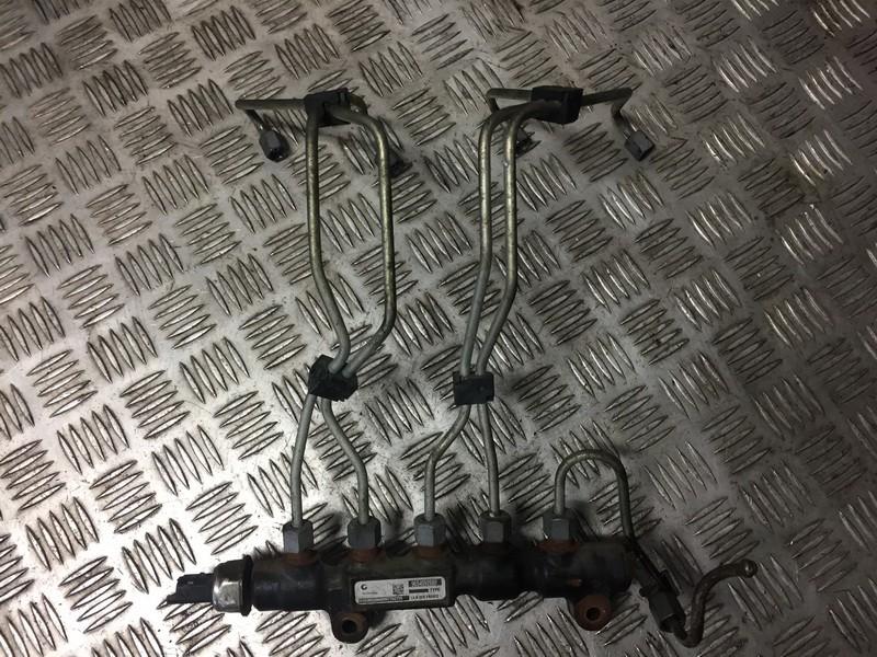 9654592680 Peugeot 407 2006 Fuel injector rail (injectors)(Fuel distributor)