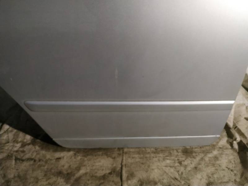 Audi A4 2007 Zewnętrzna listwa drzwi - TYLNE PRAWE - Thumbnail 2