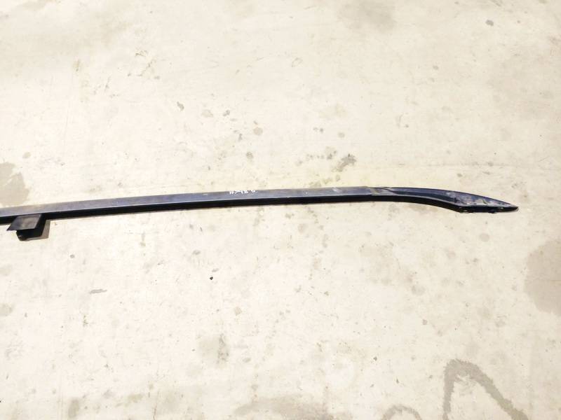 Skoda Octavia 2005 Roof rail - right side - Thumbnail 3