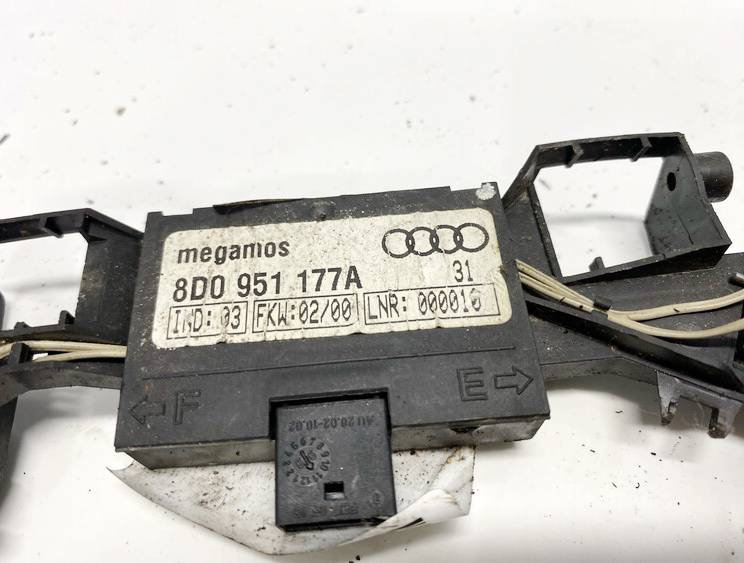 8D0951177A Audi A4 2000 Signalizacijos blokelis - Thumbnail 3