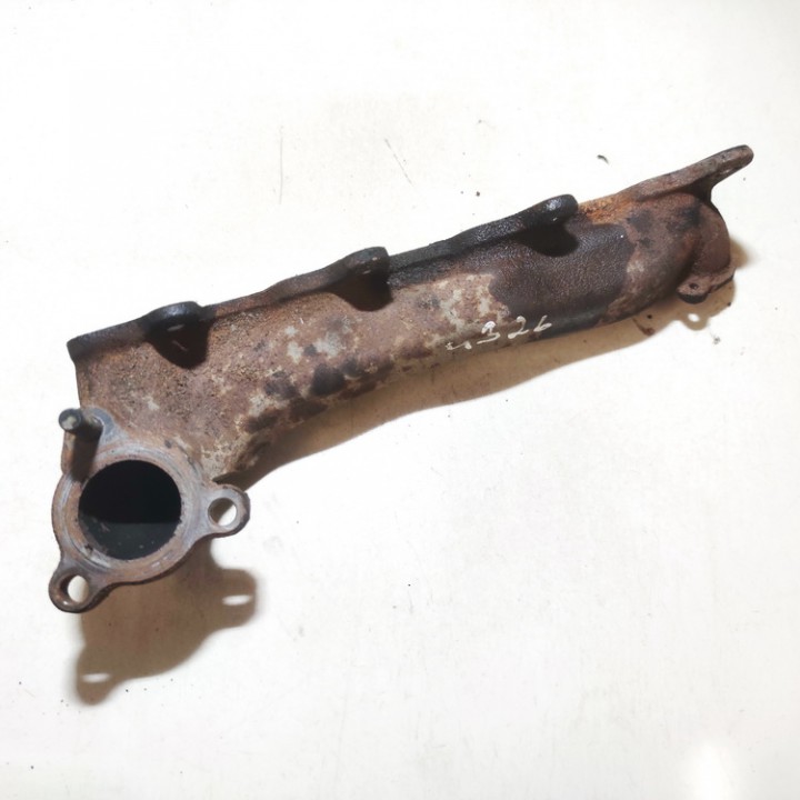 Toyota Avensis 2007 Déchappement des coudes