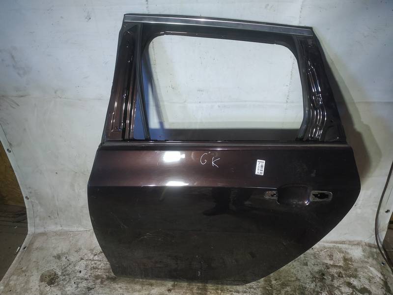 RUDOS Opel Astra 2012 Durvis - AIZMUGURE PA KREISI