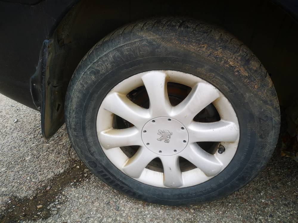 5X98 Peugeot 807 2003 Liettuan renkaiden komplekti R15 - Thumbnail 3