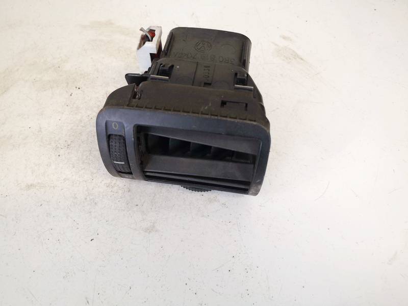 3B0819704A Volkswagen Passat 1998 Rejilla Aireadora - 
Moldura protectora de la rejilla de ventilación lateral del panel