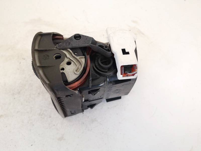 3B0819704A Volkswagen Passat 1998 Dash Vent (Air Vent Grille) - Thumbnail 3